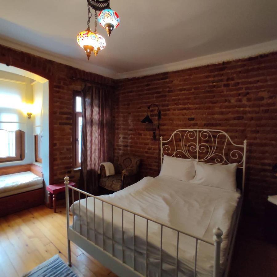 Stone Suite Taksim Istanboel Buitenkant foto